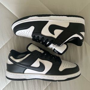 Nike Retro Panda Black and White Dunks 🐼